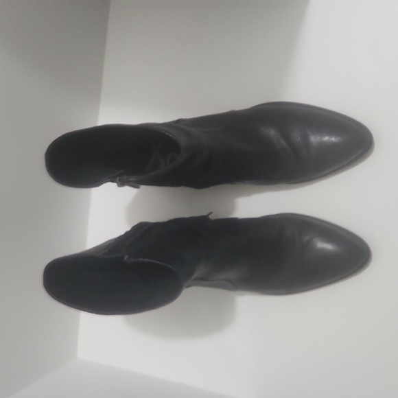 Sam Edelman Hilary Black Leather 3/4 Pointed Toe Boots 9M - Picture 15 of 15